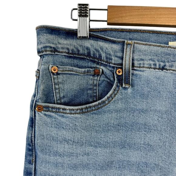 Levi's Women's Size 32 Wedgie Straight Fit Jeans Bridge of Belflower 100% Cotton - Picture 5 of 16
